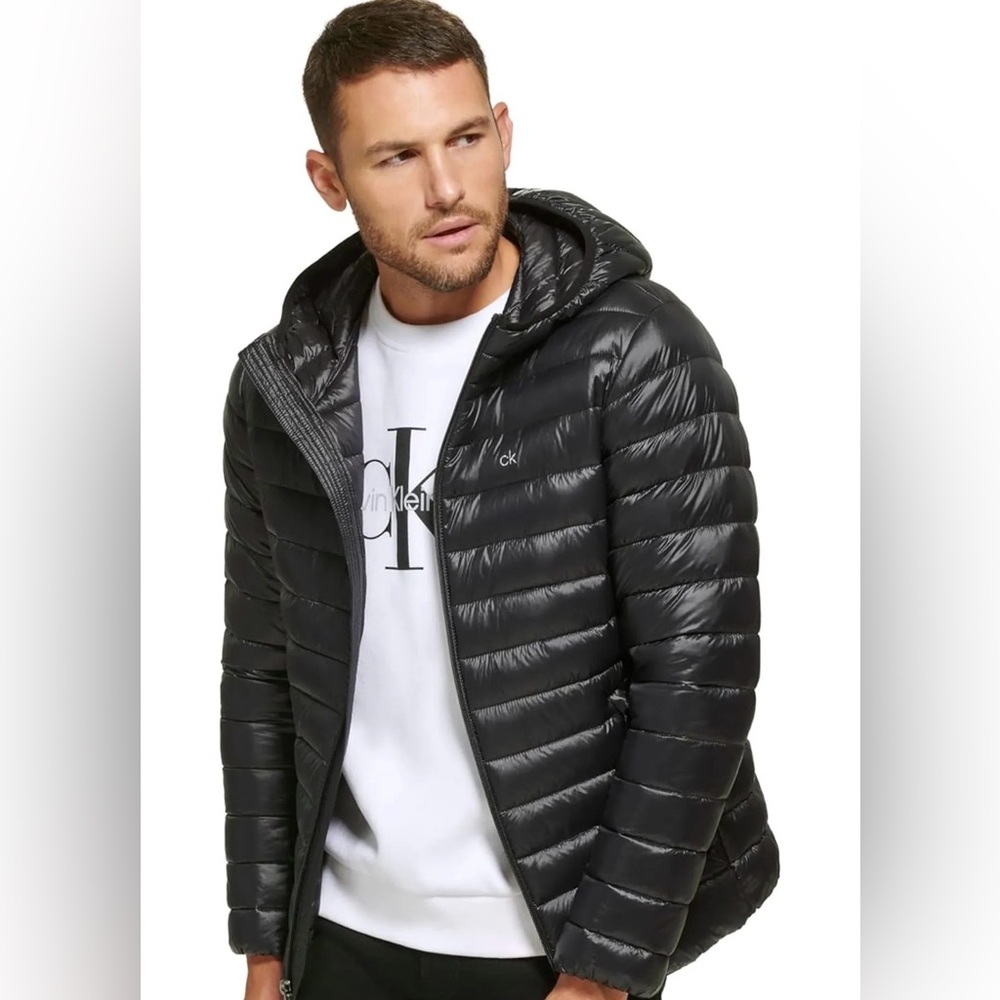 Calvin Klein Men's Black Hooded Quilted Puffer Jacket
